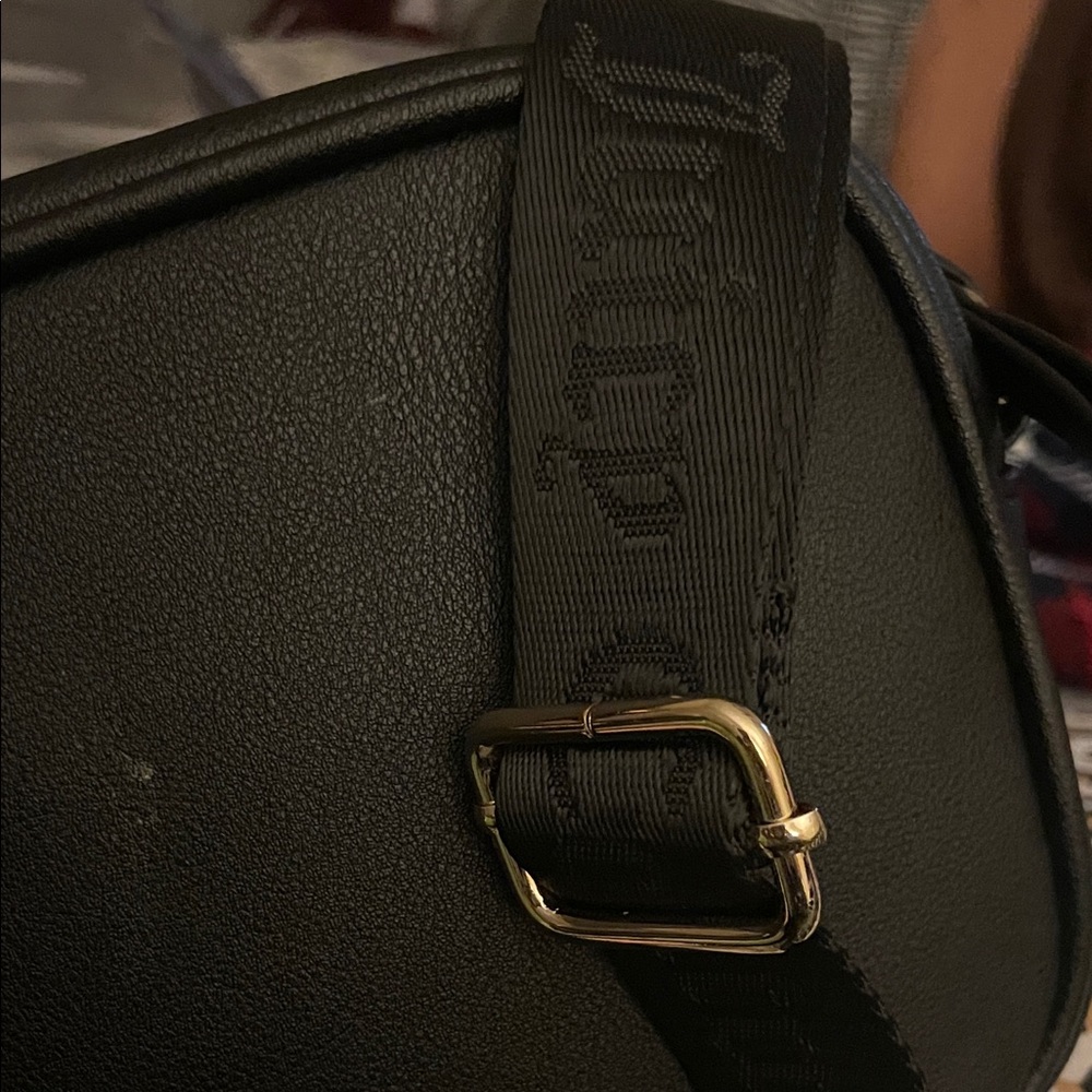 Juicy Couture Black Crossbody Bag with Rhinestone Detail NWT - Picture 4 of 8
